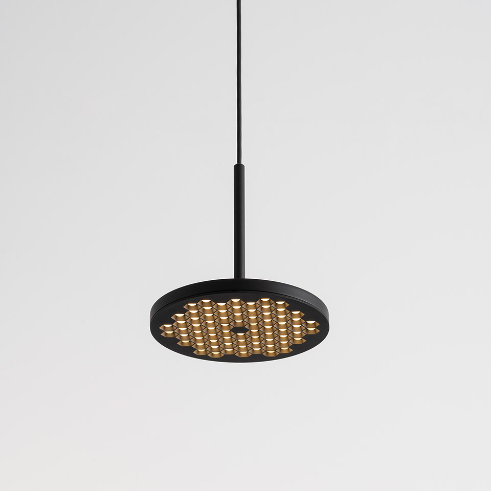 Artemide Helgoland pendant lamp: black circular disc with golden LED micro-reflectors array, suspended by a black rod and cable