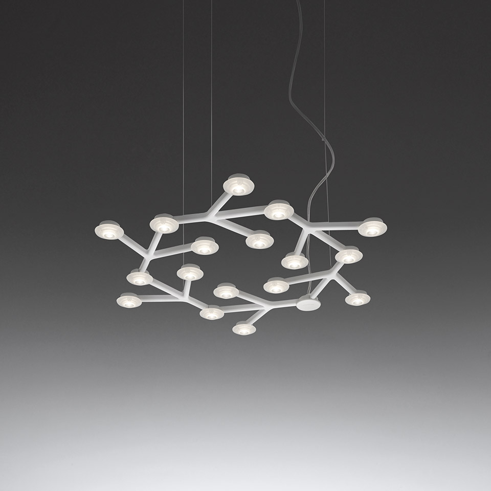 Artemide Led Net Circolare pendant lamp: white hexagonal branching structure with 19 LED nodes, suspended by thin cables