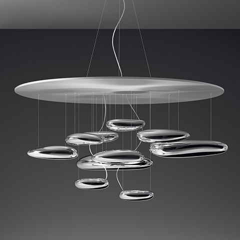 Artemide Mercury pendant lamp: large oval canopy suspending multiple chrome pebble-shaped diffusers at varying heights on thin cables